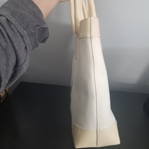 Authentic Gucci Handbag Preloved - Picture 3 of 10